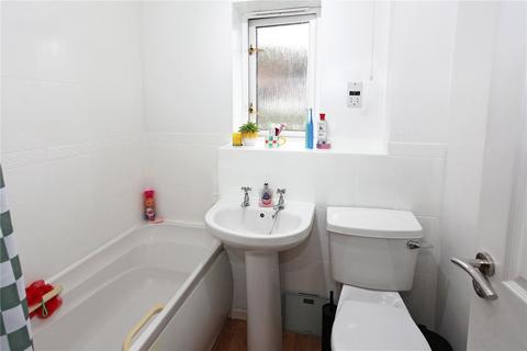 17 Foundry Close, Oakengates, Telford, TF2 6NJ