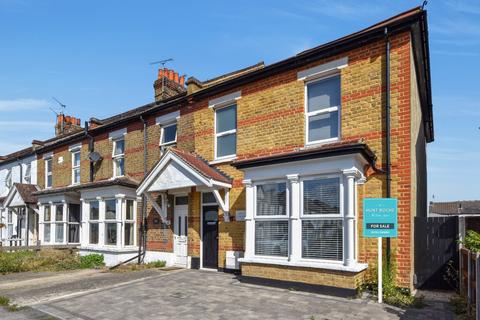 3 bedroom semi-detached house for sale, St. Andrews Road, Shoeburyness, Essex, SS3