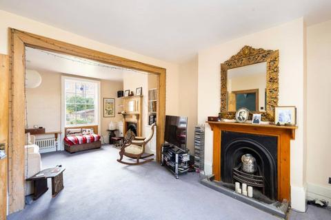 4 bedroom terraced house for sale, Coborn Road, Bow, London, E3