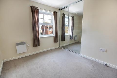 2 bedroom apartment to rent, Ainderby Gardens, Northallerton