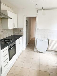 1 bedroom flat to rent, Denmark Road, London, SE25