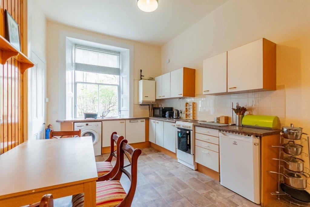 Apartment in Edinburgh - View 5