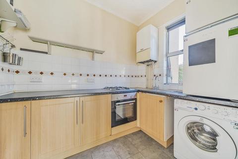 2 bedroom flat for sale, Blackstock Road, Finsbury Park