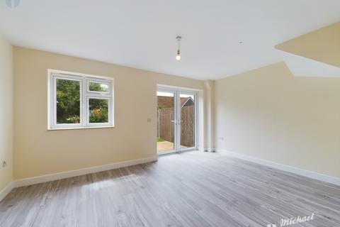 3 bedroom semi-detached house to rent, Newman Close, Whitchurch, Aylesbury, Buckinghamshire