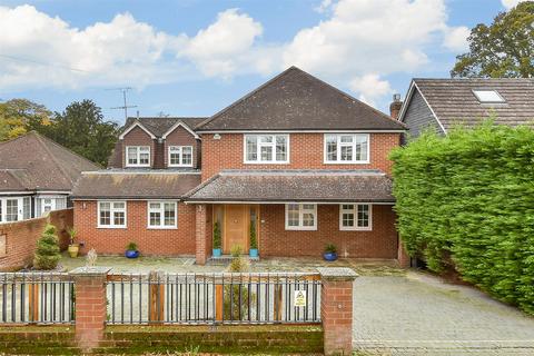 5 bedroom detached house for sale, Baldwins Hill, Loughton, Essex