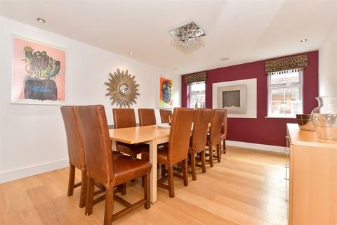 5 bedroom detached house for sale, Baldwins Hill, Loughton, Essex