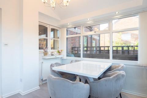 14 Barker Place, Leeds, LS13 4BU