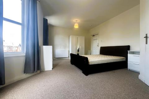 House share to rent, Park End Road, Gloucester GL1