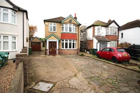 3 bedroom detached house for sale, Ashview Gardens, Ashford TW15