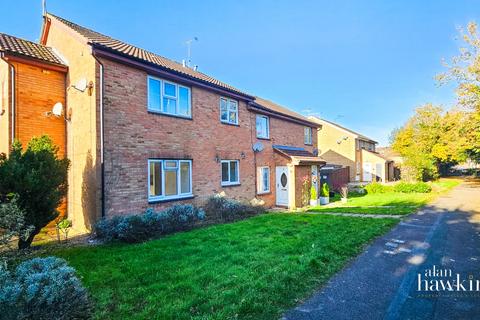 Galloway Close, Shaw, SN5
