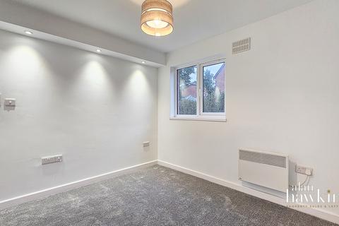 1 bedroom ground floor maisonette to rent, Galloway Close, Shaw, SN5