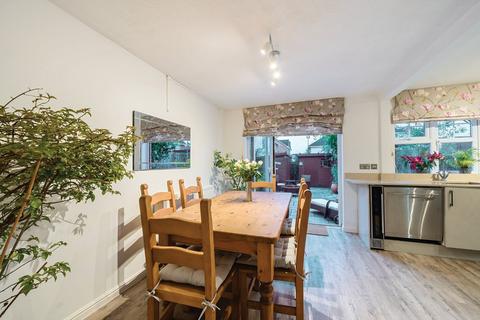 3 bedroom end of terrace house for sale, Meadow Bank, Farnham, Surrey, GU9