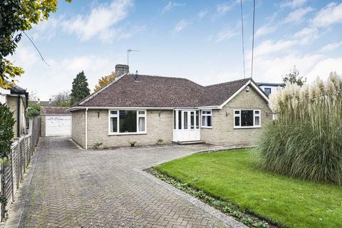 3 bedroom detached bungalow for sale, Bicester Road, Kidlington, OX5