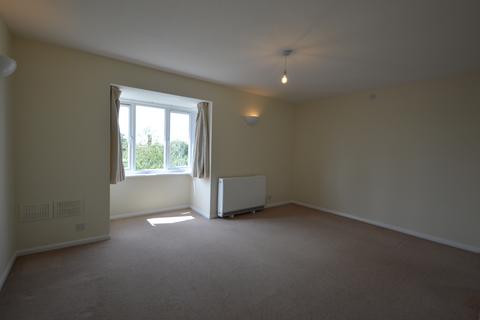 Studio to rent, Saxon Close, Surbiton