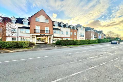 2 bedroom apartment for sale, Goldsworth Road, Woking, Surrey, GU21