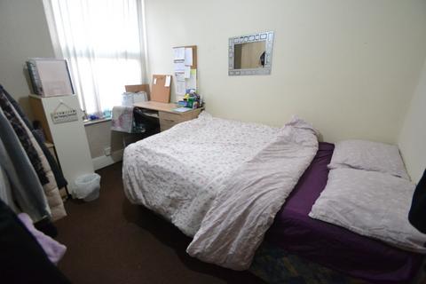undefined, Beeston Road, Nottingham NG7