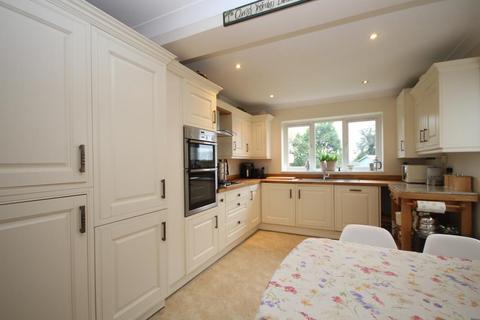 4 bedroom detached house for sale, New Road, Littleport CB6