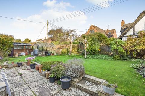 3 bedroom semi-detached house for sale, Mandhill Close, Wantage, OX12