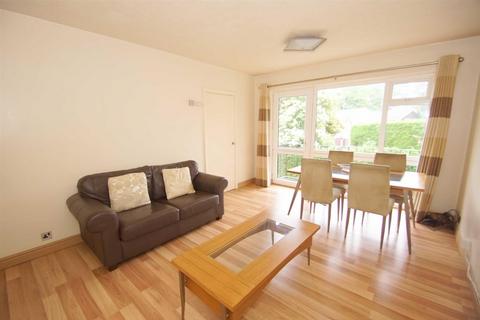 2 bedroom flat to rent, Slaid Hill Court, Alwoodley, Leeds