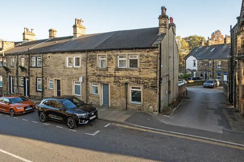 3 bedroom end of terrace house for sale, Church Lane, Pudsey, West Yorkshire, LS28