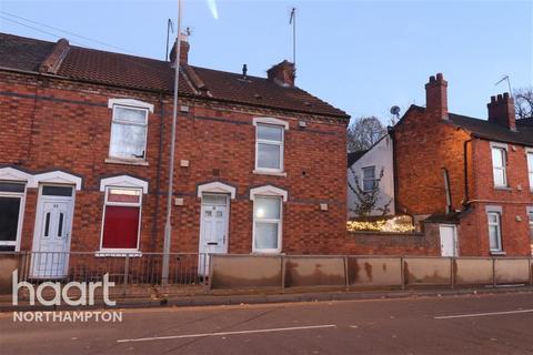 2 bedroom end of terrace house to rent, Victorai Gardens Northampton