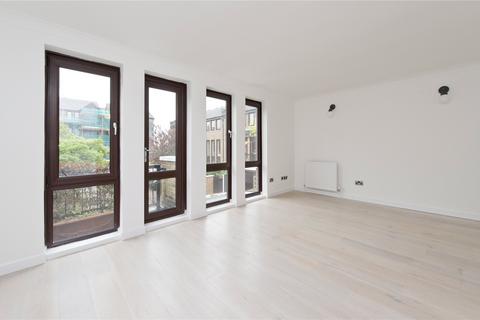 4 bedroom end of terrace house to rent, London SW6