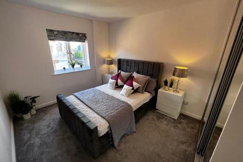 2 bedroom apartment to rent, Langton's Wharf, Leeds LS2