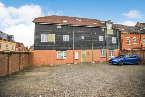 2 bedroom apartment to rent, Ravensdale, Swindon SN1