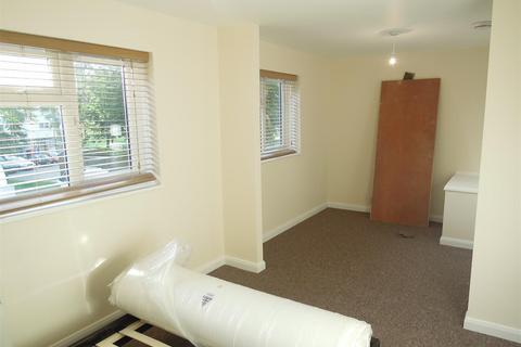 1 bedroom in a house share to rent, Buckthorn Avenue, Stevenage, SG1 1TT