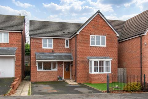 4 bedroom detached house for sale, Fairey Street, Cofton Hackett, Birmingham, Worcestershire, B45