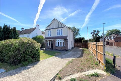 3 bedroom detached house to rent, Trowley Rise, Abbots Langley, WD5