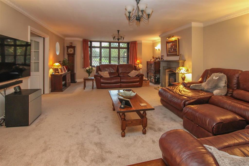 Living room, fireplace