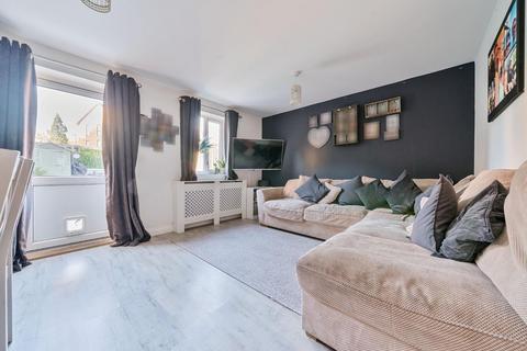 2 bedroom terraced house for sale, Hawley Drive, Leybourne, West Malling