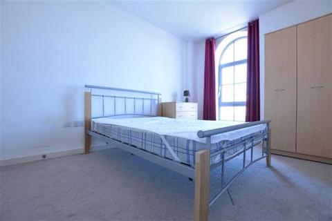 2 bedroom apartment to rent, The Hicking Building, Queens Road