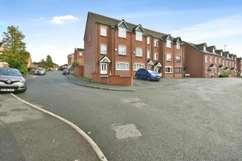 4 bedroom townhouse for sale, Milne Close, Dukinfield