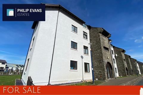 2 bedroom flat for sale, Y Lanfa, Trefechan SY23