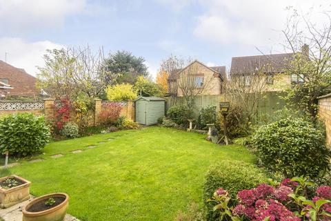 4 bedroom semi-detached bungalow for sale, Northleigh Grove, Market Harborough