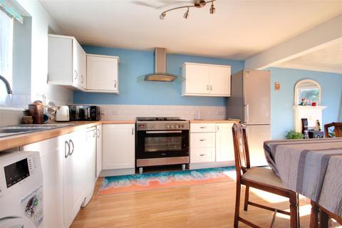 3 bedroom house for sale, Birkdale Road, Worthing