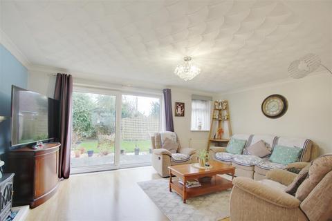 3 bedroom house for sale, Birkdale Road, Worthing