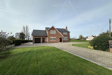 4 bedroom detached house for sale, Skip Lane, Hutton, Preston