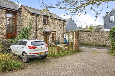 3 bedroom end of terrace house for sale, Tannery Row, Church Lane, Torrington, Devon, EX38