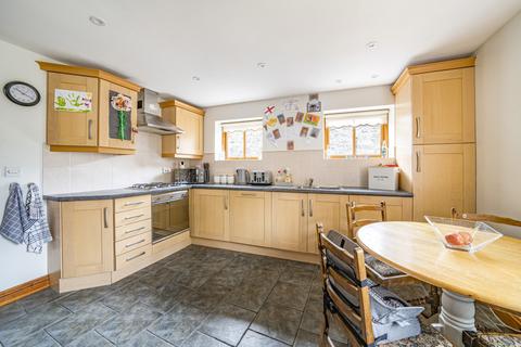 3 bedroom end of terrace house for sale, Tannery Row, Church Lane, Torrington, Devon, EX38