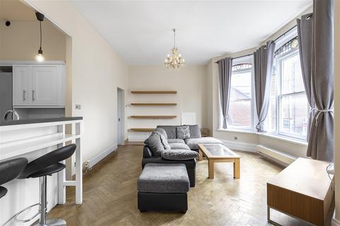 1 bedroom apartment for sale, Greencroft Gardens, South Hampstead NW6