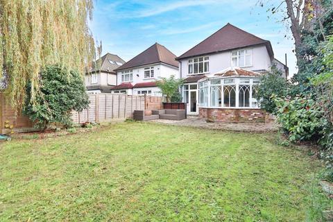 4 bedroom detached house for sale, Romney Road, New Malden