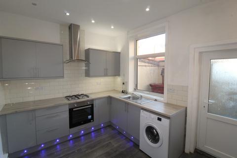 2 bedroom terraced house for sale, Oak Street, Burnley, BB12