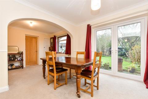 142 Addison Road, Caterham, CR3 5LY