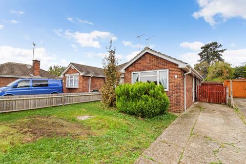 2 bedroom bungalow for sale, Briar Close, Taplow, Buckinghamshire, SL6