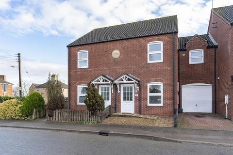 Six House Bank, West Pinchbeck, Spalding