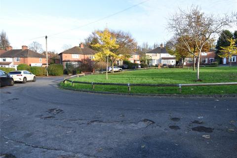 3 bedroom semi-detached house for sale, Avebury Grove, Stirchley, Birmingham, B30