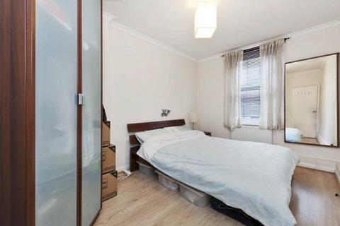 2 bedroom flat to rent, Pilton Place, Elephant and Castle, London, SE17